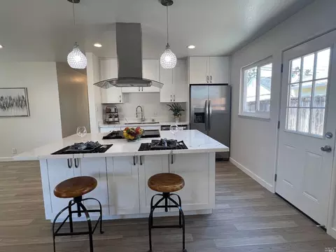 885 Brookwood Ave, Vallejo, CA 94591 photo 6