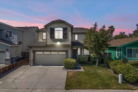 2574 Rowe Ct, Fairfield, CA 94533