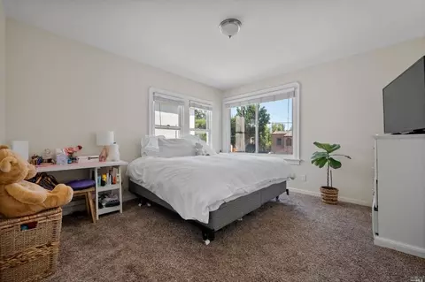 1322 Farrell St, Vallejo, CA 94590 photo 9