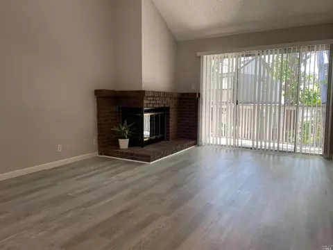 725 Chadwick Ln, Bay Point, CA 94565 photo 4