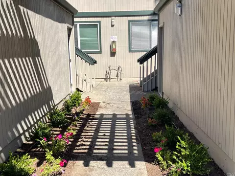 725 Chadwick Ln, Bay Point, CA 94565 photo 16