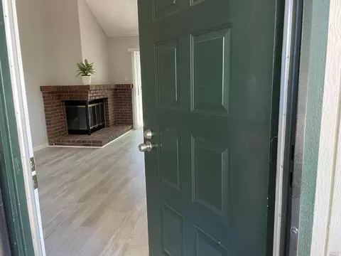 725 Chadwick Ln, Bay Point, CA 94565 photo 3