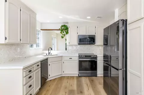 5040 Gloucester Ln, Martinez, CA 94553 photo 45