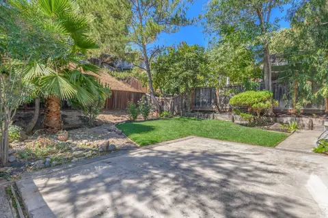 5040 Gloucester Ln, Martinez, CA 94553 photo 41