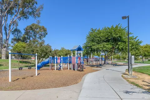 5040 Gloucester Ln, Martinez, CA 94553 photo 33