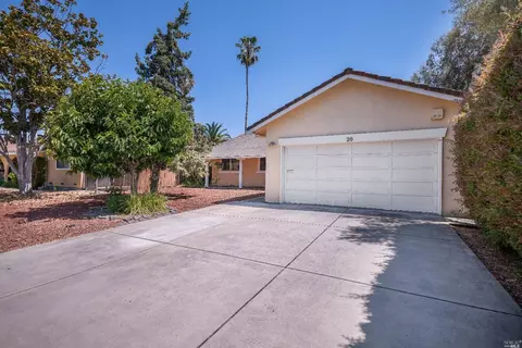20 San Felipe Way, Novato, CA 94945
