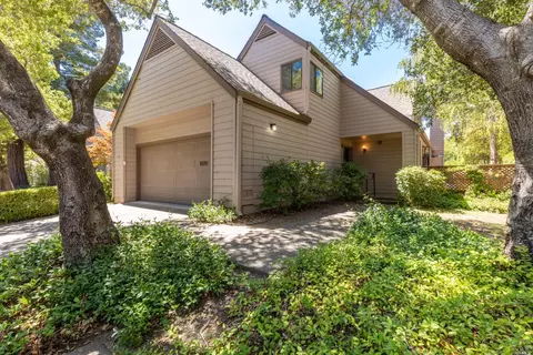 1370 Hasty Ct, Saint Helena, CA 94574