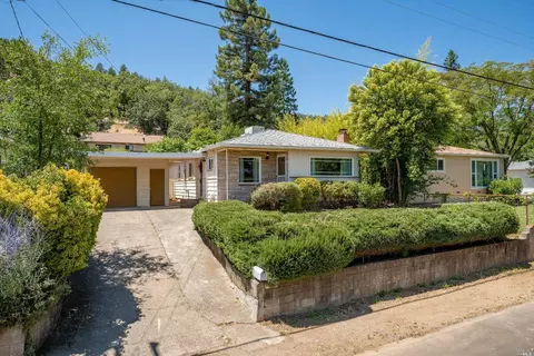 1272 Helen Ave, Ukiah, CA 95482