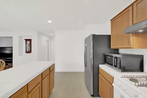 2797 Whitney Dr, Fairfield, CA 94533 photo 30
