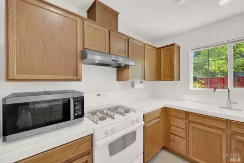 2797 Whitney Dr, Fairfield, CA 94533 photo 25