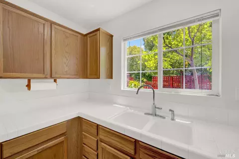 2797 Whitney Dr, Fairfield, CA 94533 photo 29