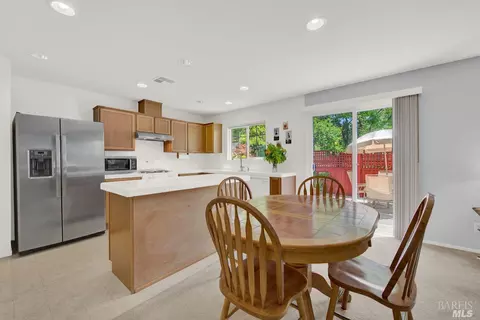 2797 Whitney Dr, Fairfield, CA 94533 photo 20