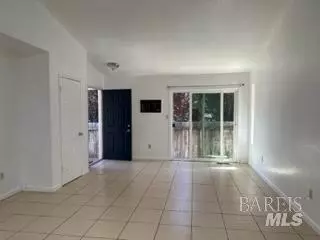 517 Capps Ln, Ukiah, CA 95482 photo 2