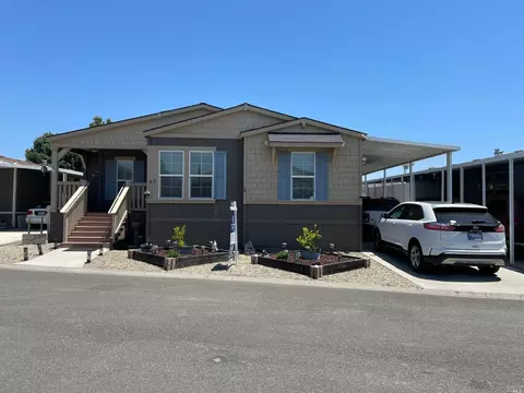62 Del Paso Ct, Vacaville, CA 95687