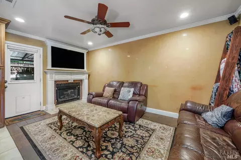 2120 Vine Ct, Fairfield, CA 94533 photo 14