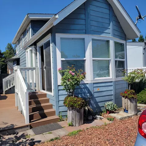 842 Vineyard Crk, Santa Rosa, CA 95403
