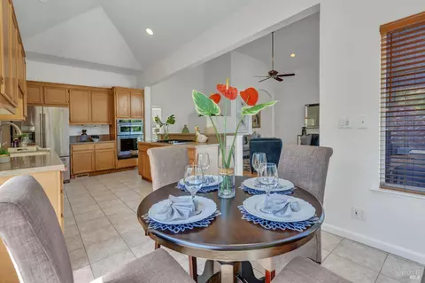 1068 Kipling Ct, Concord, CA 94518 photo 11