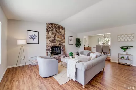 184 Turnberry Way, Vallejo, CA 94591 photo 3