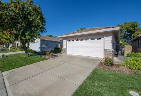 230 Bartlett Ln, Vacaville, CA 95687 photo 2