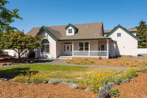 755 Quietwater, Santa Rosa, CA 95404