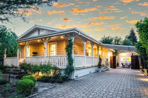 1008 Charter Oak Ave, Saint Helena, CA 94574
