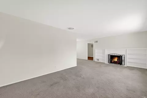 1831 Virginia St, Fairfield, CA 94533 photo 8