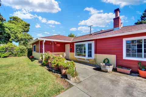 1831 Virginia St, Fairfield, CA 94533 photo 4