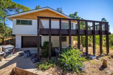 288 Vine St, Vacaville, CA 95688 photo 2