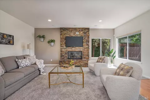 313 Jessie Ct, Windsor, CA 95492 photo 17