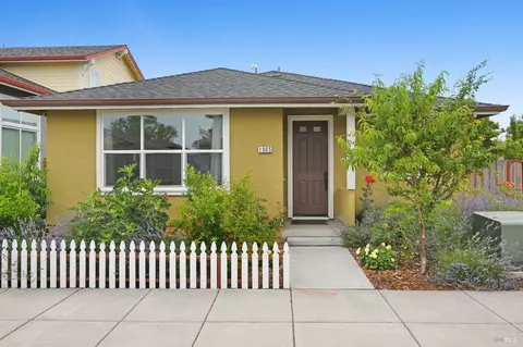 1005 Brunello Dr, Santa Rosa, CA 95407