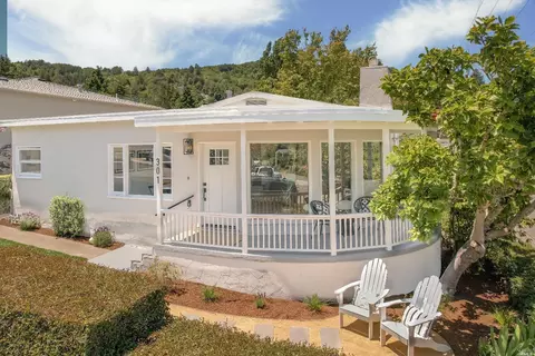 301 Chapman Dr, Corte Madera, CA 94925