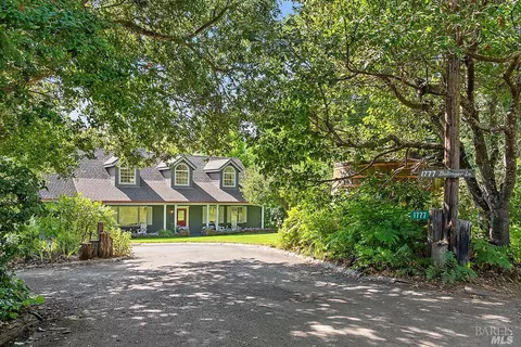 1777 Bollinger Ln, Sebastopol, CA 95472