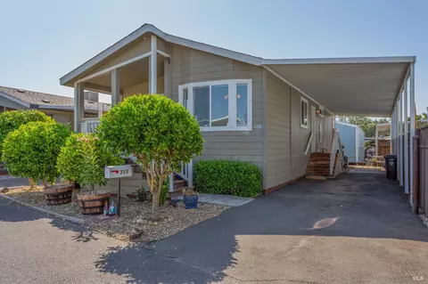 313 Mark Way, Napa, CA 94558