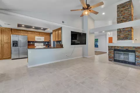 680 Rambleton Dr, Vacaville, CA 95688 photo 12