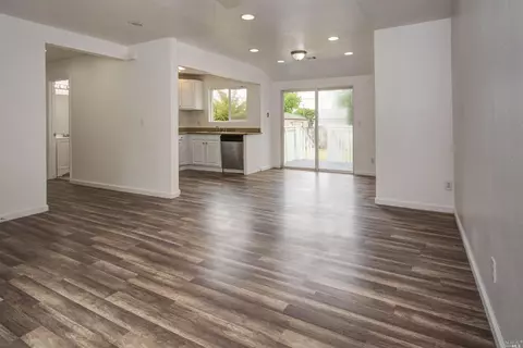 3004 Burnette St, Vallejo, CA 94591 photo 4