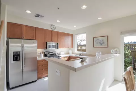 7940 Scriver Ct, Cotati, CA 94931 photo 11