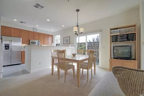 7940 Scriver Ct, Cotati, CA 94931 photo 10