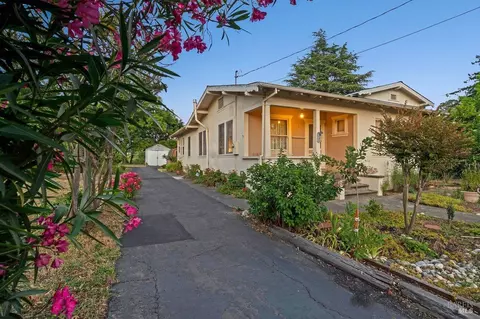 88 Front St, Healdsburg, CA 95448 photo 2