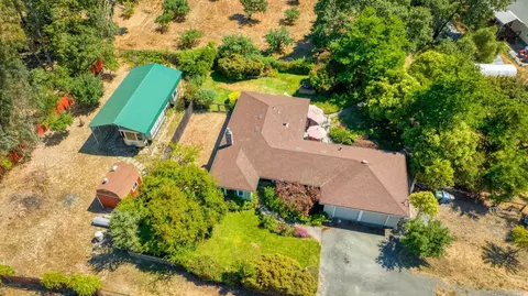 8601 Templeman Rd, Forestville, CA 95436