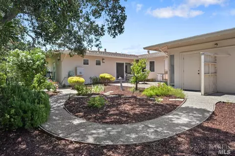 63 Eagle Dr, Novato, CA 94949 photo 25