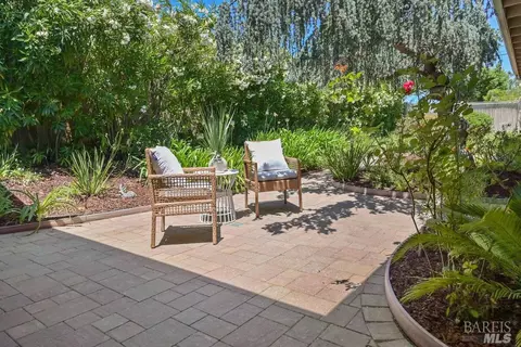 63 Eagle Dr, Novato, CA 94949 photo 27