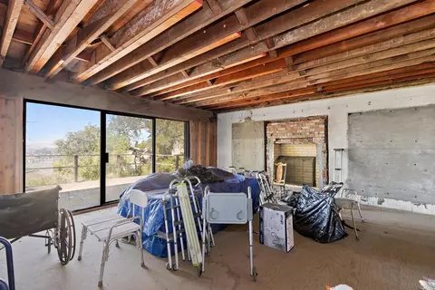 730 Kendall Ave, Crockett, CA 94525