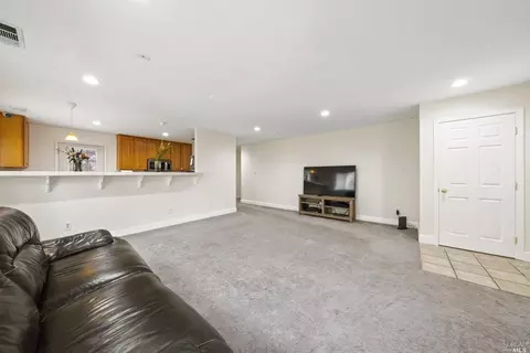 269 Idora Ave, Vallejo, CA 94591 photo 5