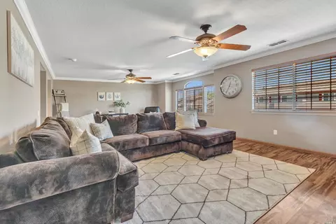 930 Shadow Tree Ct, Vacaville, CA 95687 photo 33