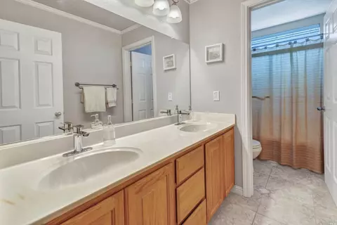930 Shadow Tree Ct, Vacaville, CA 95687 photo 37