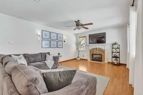930 Shadow Tree Ct, Vacaville, CA 95687 photo 19