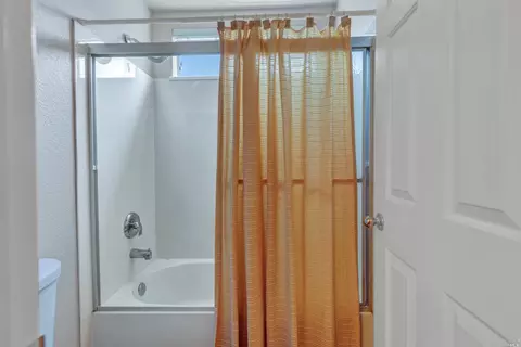 930 Shadow Tree Ct, Vacaville, CA 95687 photo 39