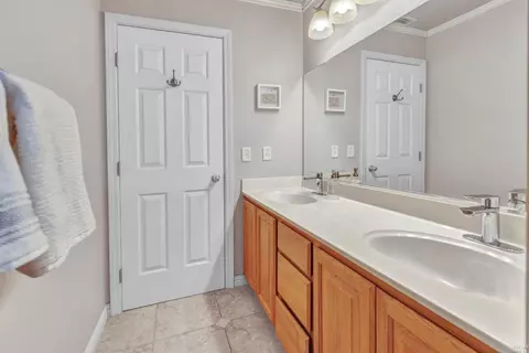 930 Shadow Tree Ct, Vacaville, CA 95687 photo 38