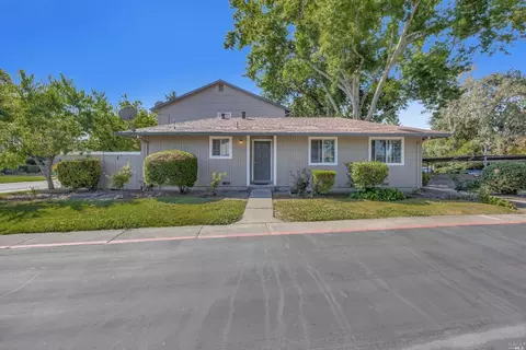 321 Algiers Ct, Santa Rosa, CA 95409