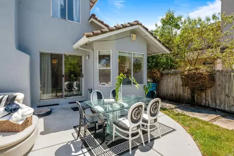 467 Avalon Cir, Vallejo, CA 94589 photo 31